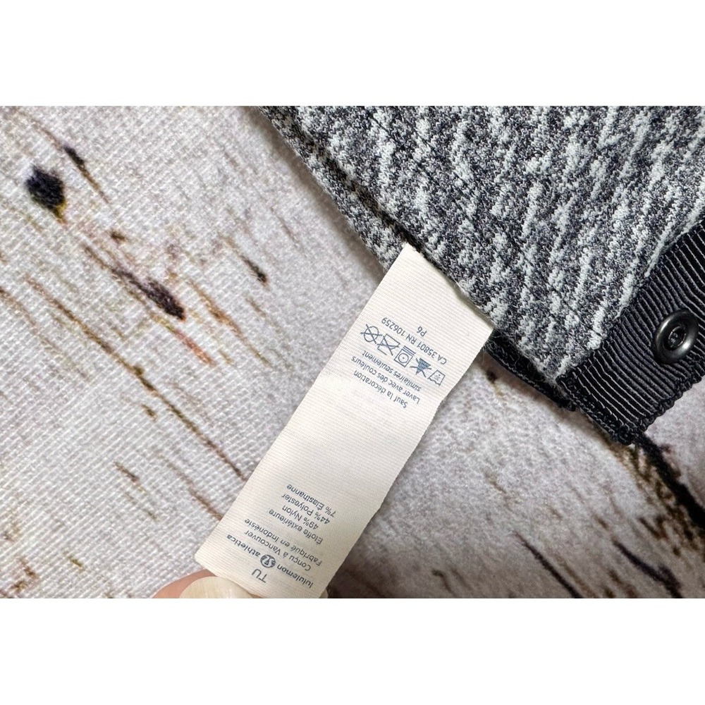 Lululemon Vinyasa Wrap Scarf Shawl‎ Women's One Size Knit Convertible Arm Holes - Picture 4 of 4